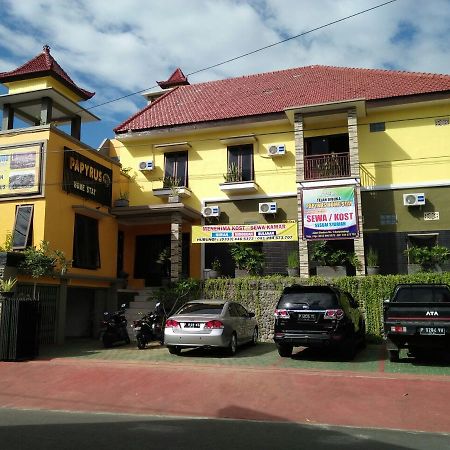 Papyrus Homestay Banyuwangi  Eksteriør billede